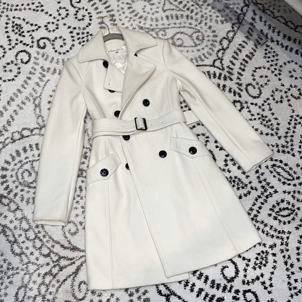 KENNETH COLE New York White Peacoat w/ Belt Size 0